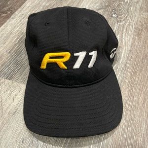 TaylorMade Golf R11 Strapback Hat
